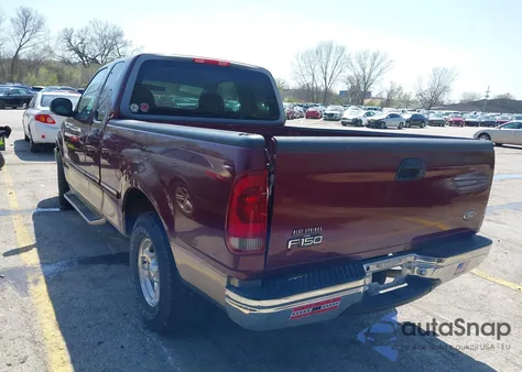 1998 Ford F-150 Lariat/Xl/Xlt from USA, damaged, VIN 1FTRX17L3WKA67648